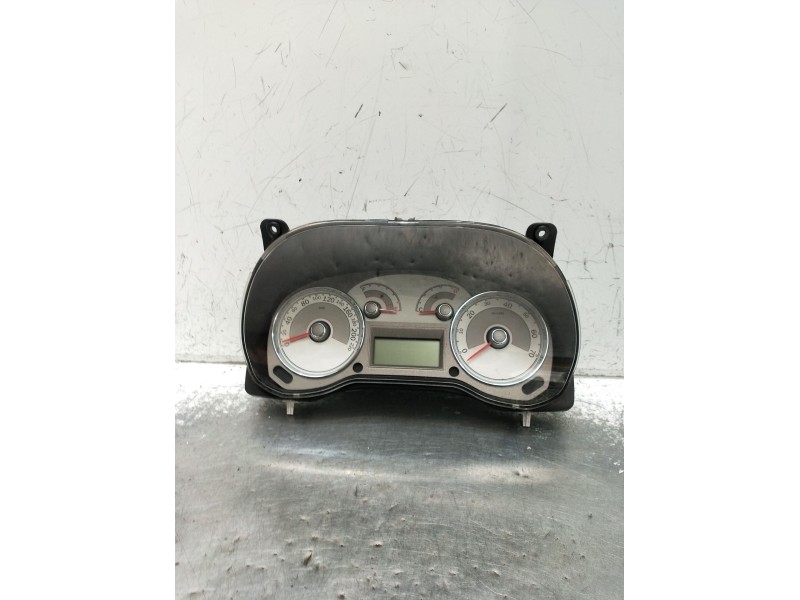 Recambio de cuadro instrumentos para fiat linea (323_, 110_) 1.3 d multijet (323axb11, 323axb1a) referencia OEM IAM 503001651000