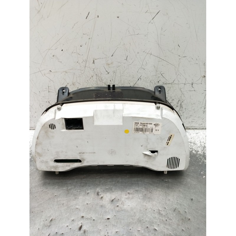 Recambio de cuadro instrumentos para fiat linea (323_, 110_) 1.3 d multijet (323axb11, 323axb1a) referencia OEM IAM 503001651000