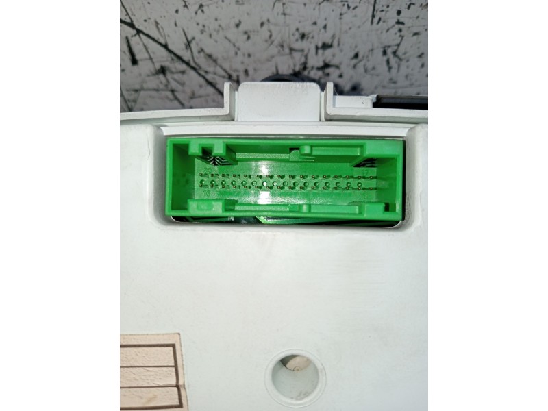 Recambio de cuadro instrumentos para tata xenon 2.2 dci referencia OEM IAM 289454200102 C102236 