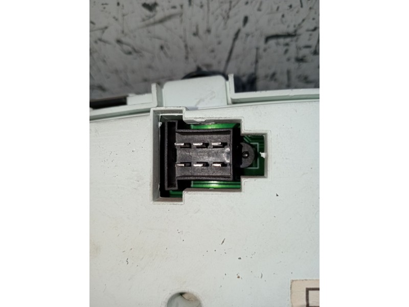 Recambio de cuadro instrumentos para tata xenon 2.2 dci referencia OEM IAM 289454200102 C102236 