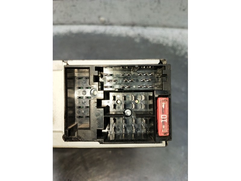 Recambio de sistema audio / radio cd para fiat linea (323_, 110_) 1.3 d multijet (323axb11, 323axb1a) referencia OEM IAM 7646354