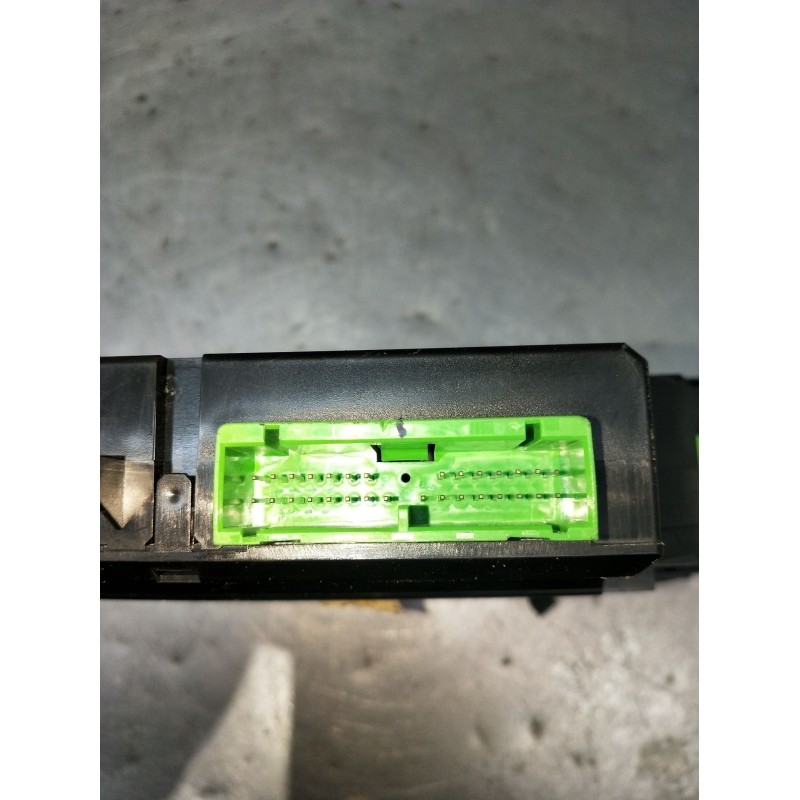 Recambio de mando elevalunas delantero izquierdo para volvo xc90 i (275) d5 awd referencia OEM IAM 09193383 5P 2002