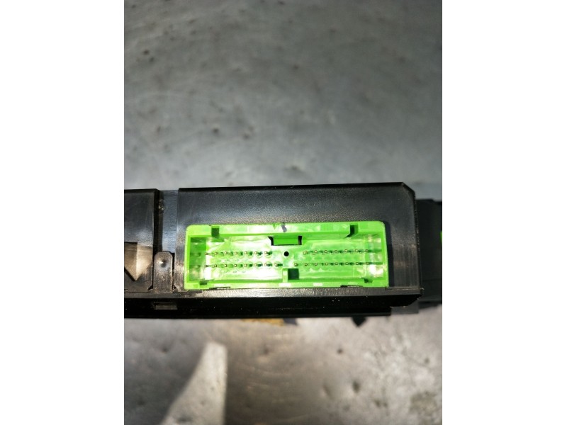 Recambio de mando elevalunas delantero izquierdo para volvo xc90 i (275) d5 awd referencia OEM IAM 09193383 5P 2002
