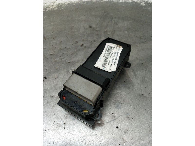 Recambio de mando elevalunas delantero izquierdo para honda civic viii hatchback (fn, fk) 2.2 ctdi (fk3) referencia OEM IAM 8354