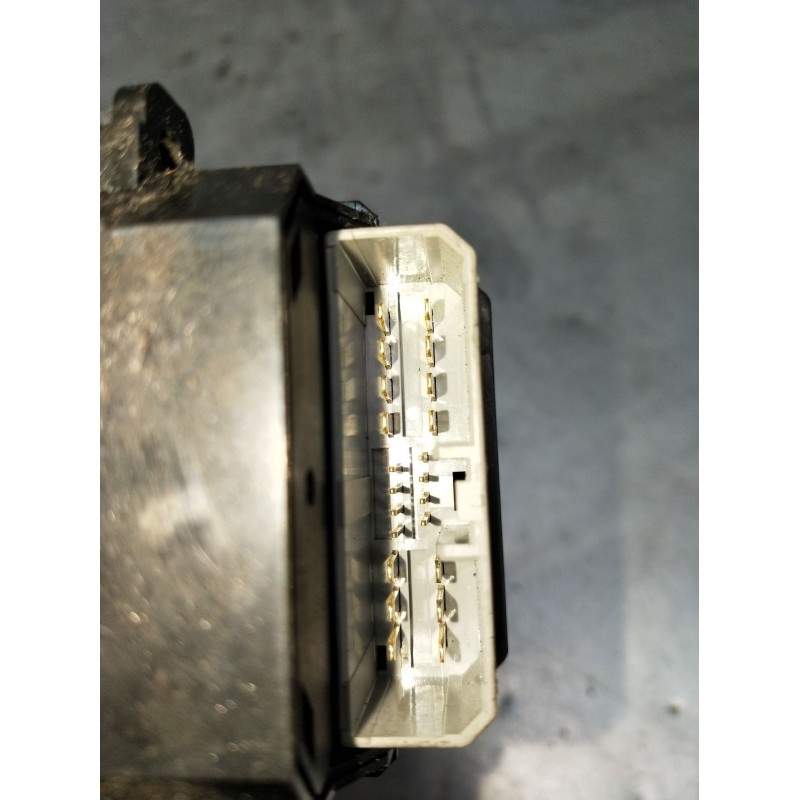 Recambio de mando elevalunas delantero izquierdo para honda civic viii hatchback (fn, fk) 2.2 ctdi (fk3) referencia OEM IAM 8354