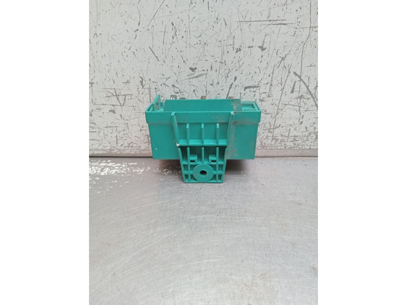 Recambio de caja precalentamiento para tata xenon 2.2 dci referencia OEM IAM 282054219917 70049003 