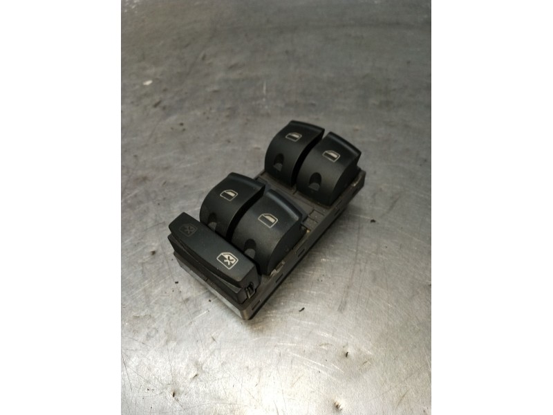 Recambio de mando elevalunas delantero izquierdo para audi a6 c6 (4f2) 3.2 fsi quattro referencia OEM IAM 4F0959851 5P 2004