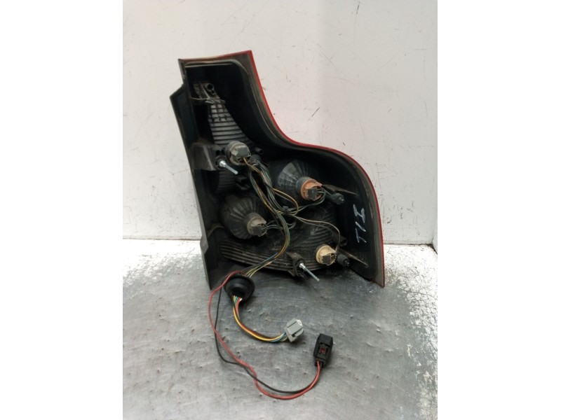 Recambio de piloto trasero izquierdo para volvo xc90 i (275) d5 awd referencia OEM IAM   2002