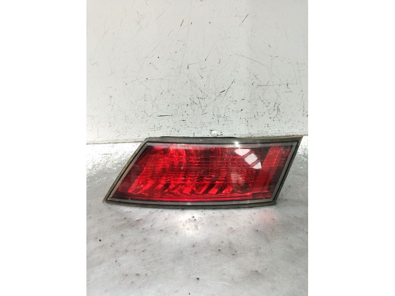 Recambio de piloto trasero derecho interior para honda civic viii hatchback (fn, fk) 2.2 ctdi (fk3) referencia OEM IAM   2006