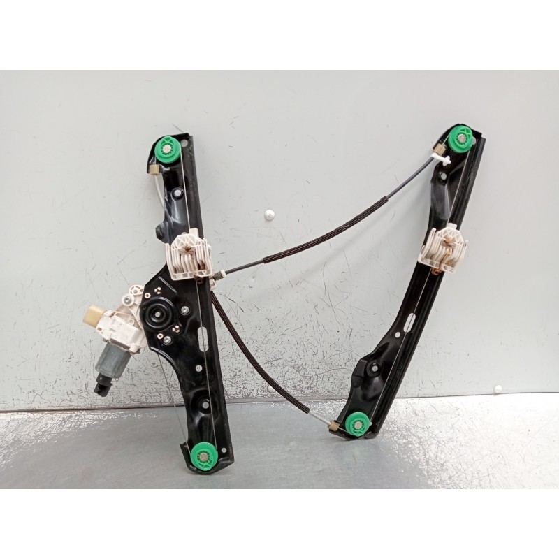 Recambio de elevalunas delantero izquierdo para bmw x1 (e84) sdrive 18 d referencia OEM IAM 0130822226 5P. 6927027 996624104 