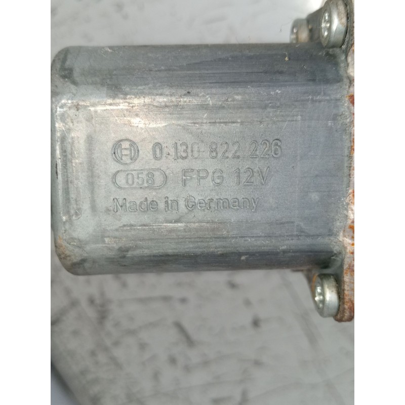 Recambio de elevalunas delantero izquierdo para bmw x1 (e84) sdrive 18 d referencia OEM IAM 0130822226 5P. 6927027 996624104 