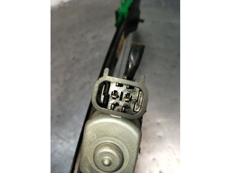Recambio de elevalunas delantero derecho para fiat linea (323_, 110_) 1.3 d multijet (323axb11, 323axb1a) referencia OEM IAM 517