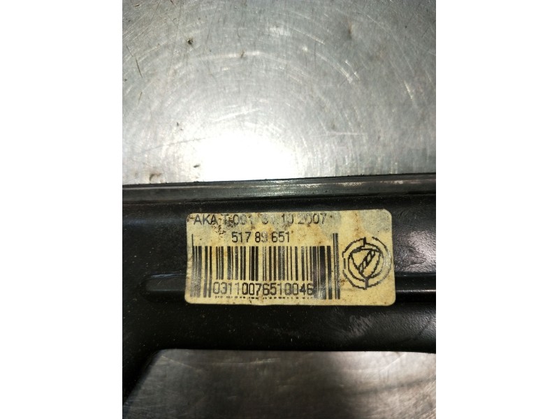 Recambio de elevalunas delantero derecho para fiat linea (323_, 110_) 1.3 d multijet (323axb11, 323axb1a) referencia OEM IAM 517