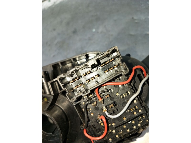 Recambio de mando luces para dacia dokker furgoneta/monovolumen 1.5 dci (feaj) referencia OEM IAM 0265019153 479452659R 2012