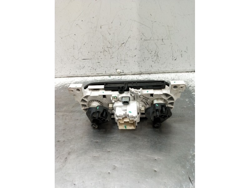 Recambio de mando calefaccion / aire acondicionado para dacia dokker furgoneta/monovolumen 1.5 dci (feaj) referencia OEM IAM 5P3