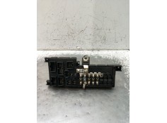 Recambio de caja reles / fusibles para volvo xc90 i (275) d5 awd referencia OEM IAM 8678449 518826003 2002 2