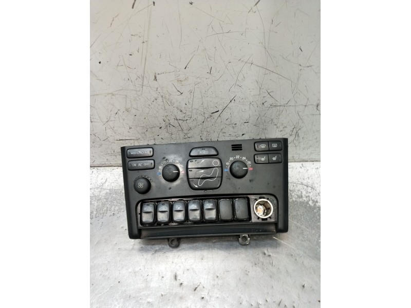 Recambio de mando calefaccion / aire acondicionado para volvo xc90 i (275) d5 awd referencia OEM IAM   2002