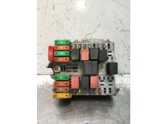 Recambio de caja reles / fusibles para fiat linea (323_, 110_) 1.3 d multijet (323axb11, 323axb1a) referencia OEM IAM 51799849  