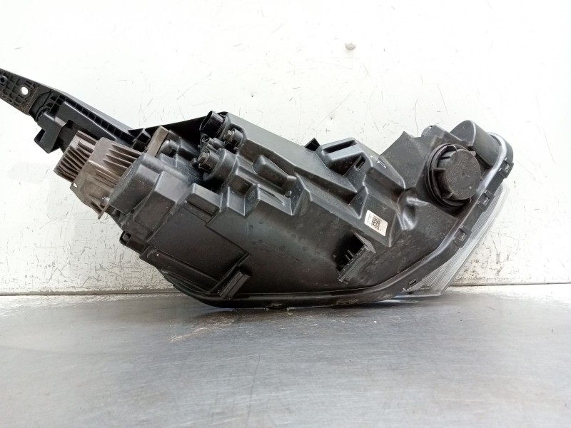Recambio de faro izquierdo para hyundai i20 iii (bc3, bi3) 1.0 t-gdi referencia OEM IAM 35907 35908 OJO VER FOTOS 