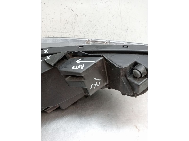 Recambio de faro izquierdo para hyundai i20 iii (bc3, bi3) 1.0 t-gdi referencia OEM IAM 35907 35908 OJO VER FOTOS 