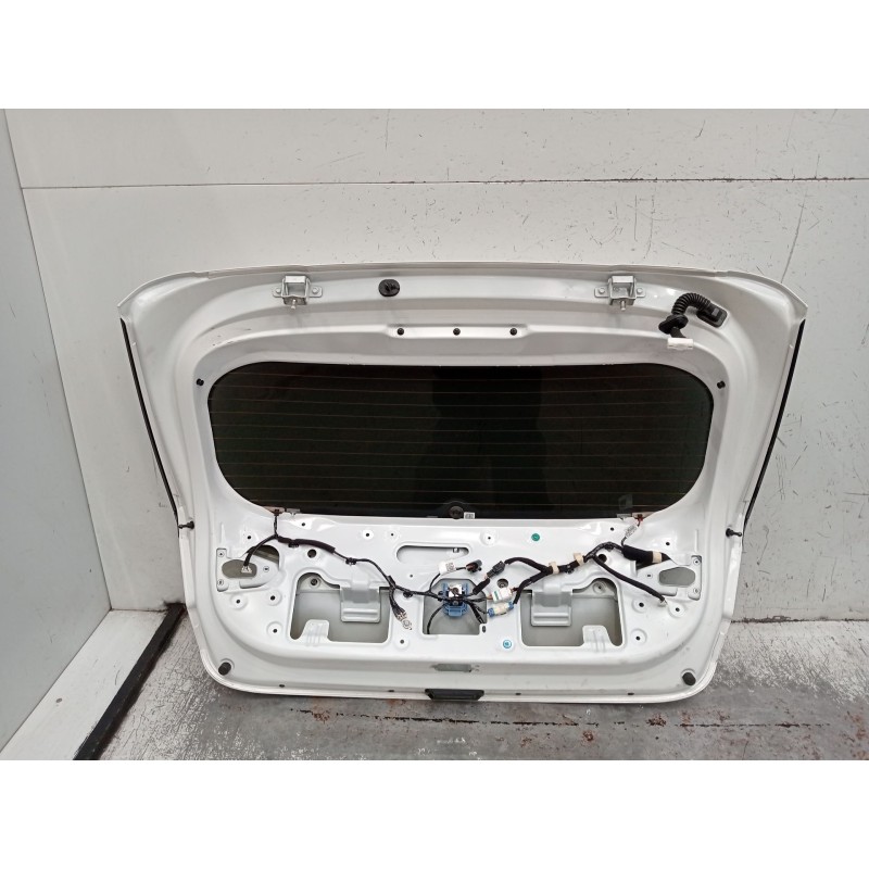Recambio de porton trasero para hyundai i20 iii (bc3, bi3) 1.0 t-gdi referencia OEM IAM   