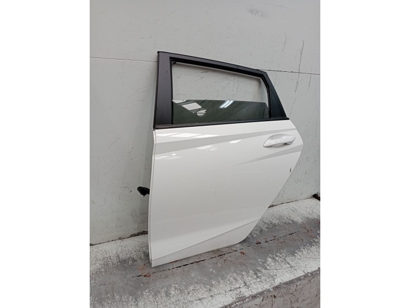 Recambio de puerta trasera izquierda para hyundai i20 iii (bc3, bi3) 1.0 t-gdi referencia OEM IAM  5P 