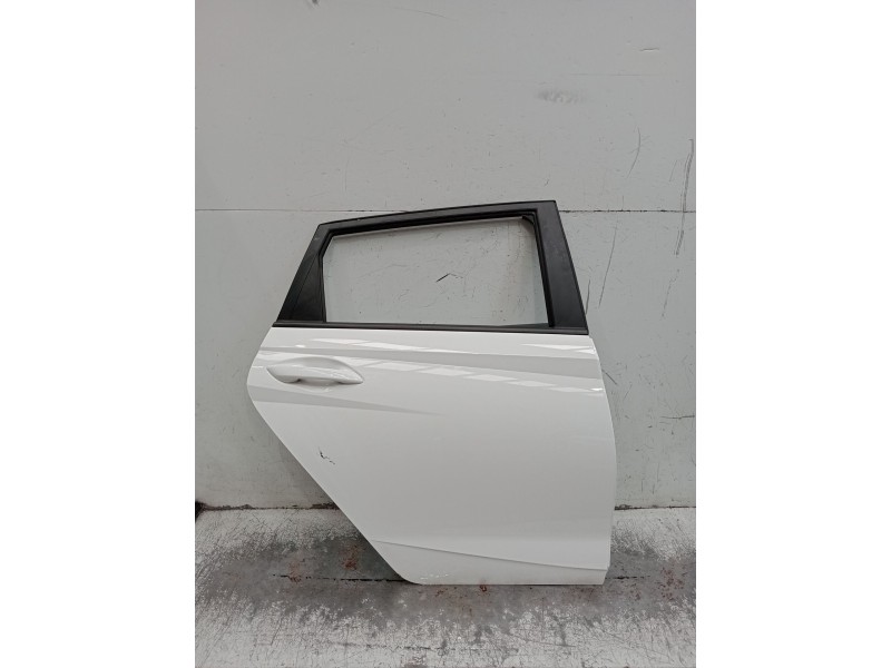 Recambio de puerta trasera derecha para hyundai i20 iii (bc3, bi3) 1.0 t-gdi referencia OEM IAM  5P 