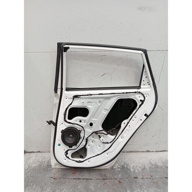 Recambio de puerta trasera derecha para hyundai i20 iii (bc3, bi3) 1.0 t-gdi referencia OEM IAM  5P 