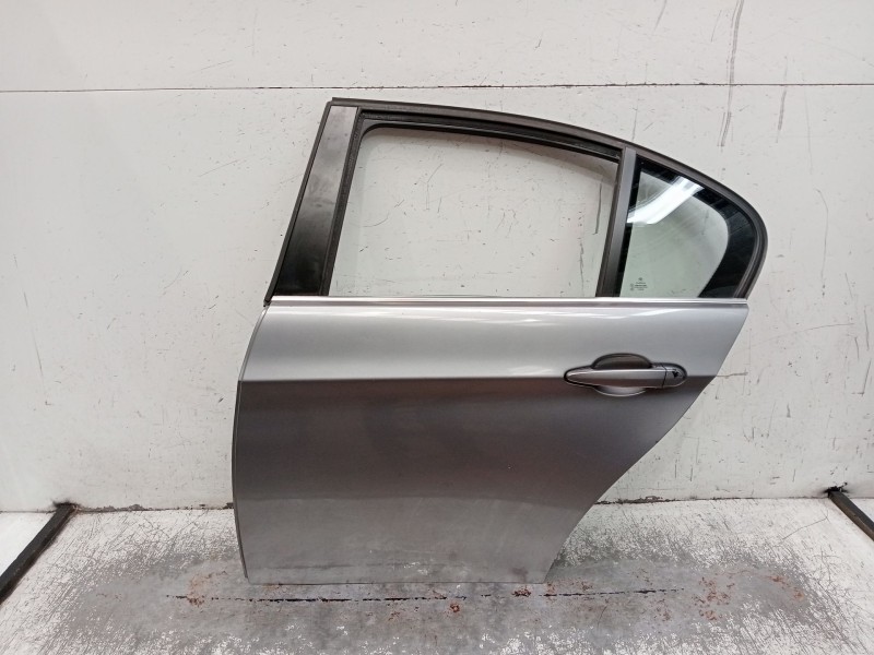 Recambio de puerta trasera izquierda para bmw 3 (e90) 318 d referencia OEM IAM   