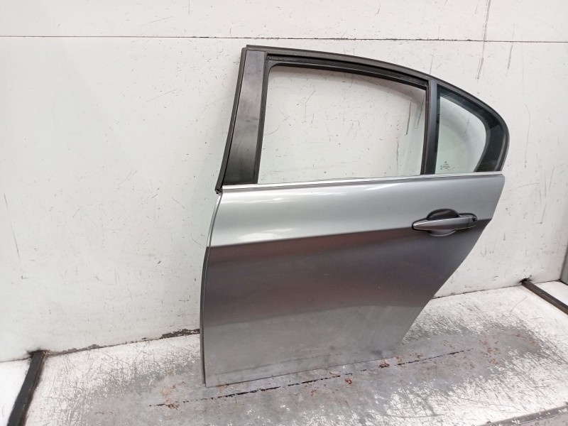 Recambio de puerta trasera izquierda para bmw 3 (e90) 318 d referencia OEM IAM   