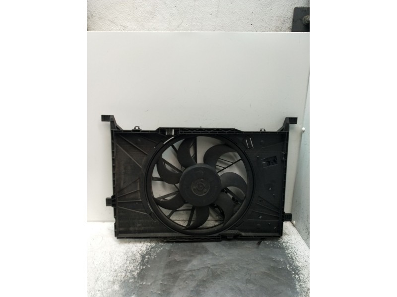 Recambio de electroventilador para mercedes-benz clase b sports tourer (w245) b 200 cdi (245.208) referencia OEM IAM 0130308944 