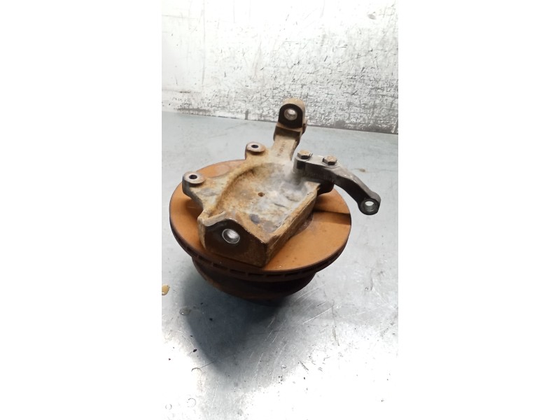 Recambio de mangueta delantera izquierda para tata xenon 2.2 dci referencia OEM IAM   08