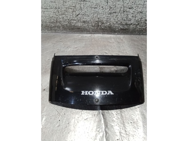 Recambio de moldura para honda st st 1100 pan european (sc26) referencia OEM IAM 64120MT3A  