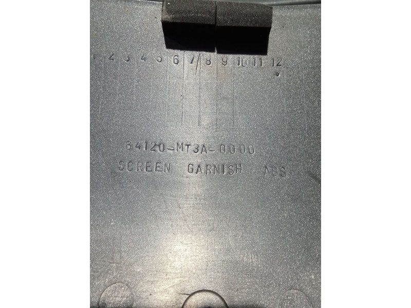 Recambio de moldura para honda st st 1100 pan european (sc26) referencia OEM IAM 64120MT3A  