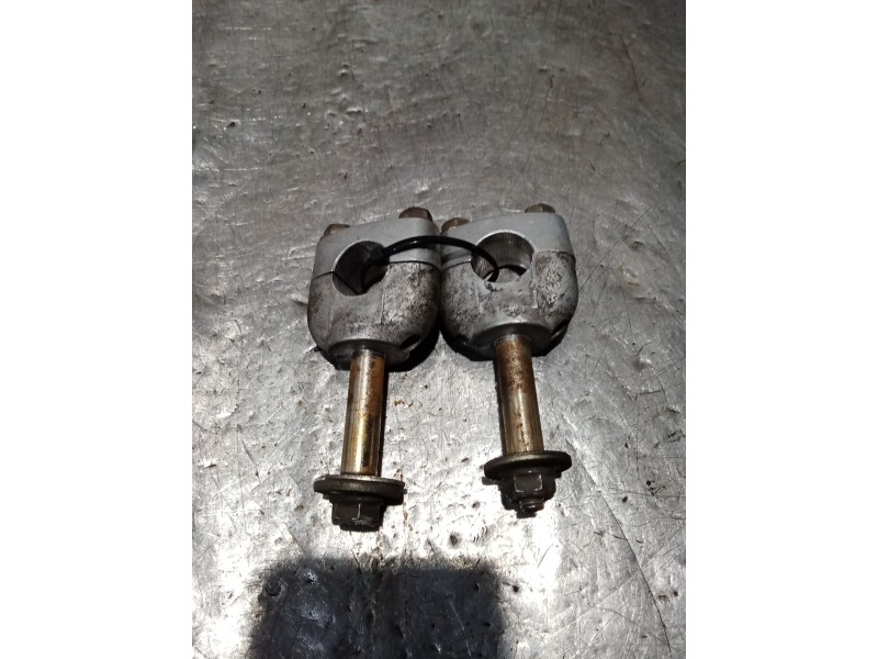 Recambio de manillar para honda st st 1100 pan european (sc26) referencia OEM IAM   SOPORTE ELEVADOR