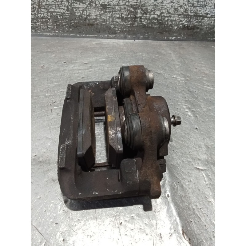 Recambio de pinza freno delantera derecha para opel ascona c (j82) 2.0 i cat (f11, m11, f68, m68) referencia OEM IAM   