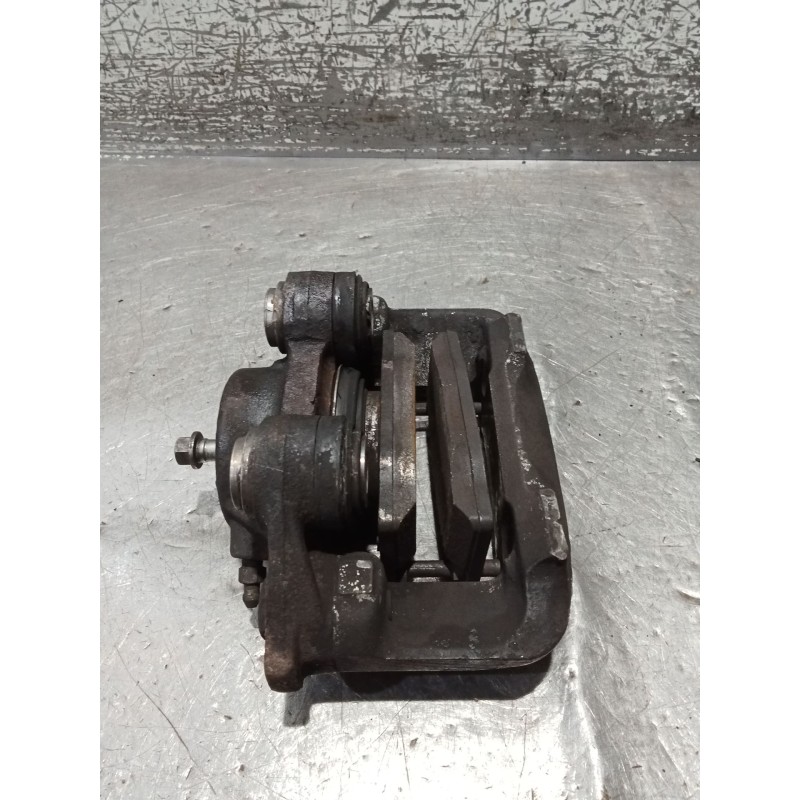 Recambio de pinza freno delantera izquierda para opel ascona c (j82) 2.0 i cat (f11, m11, f68, m68) referencia OEM IAM   