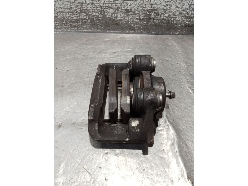 Recambio de pinza freno delantera izquierda para opel ascona c (j82) 2.0 i cat (f11, m11, f68, m68) referencia OEM IAM   
