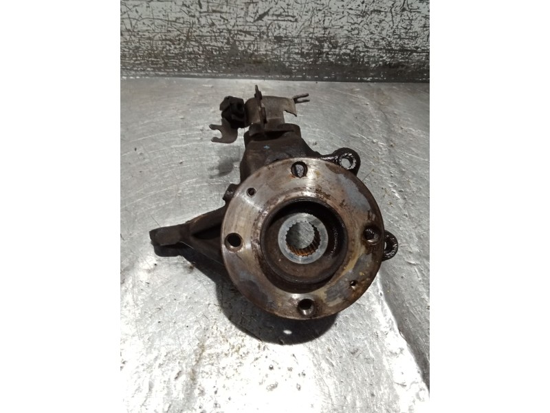 Recambio de mangueta delantera derecha para peugeot 306 hatchback (7a, 7c, n3, n5) 1.9 d referencia OEM IAM   