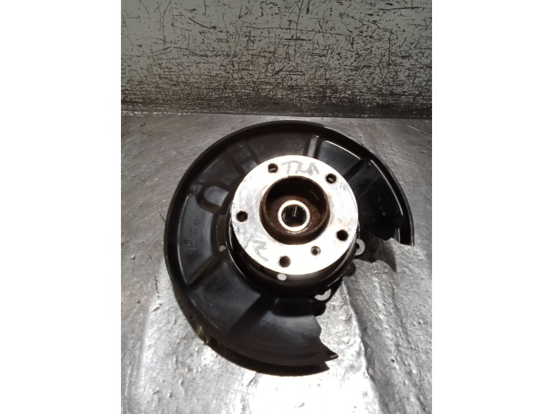 Recambio de mangueta trasera izquierda para bmw 3 (e90) 318 d referencia OEM IAM   