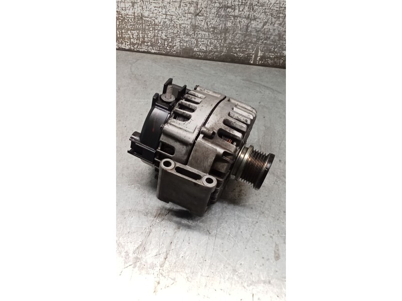 Recambio de alternador para mercedes-benz clase e (w212) e 220 cdi / bluetec (212.001, 212.002) referencia OEM IAM A0131546802  