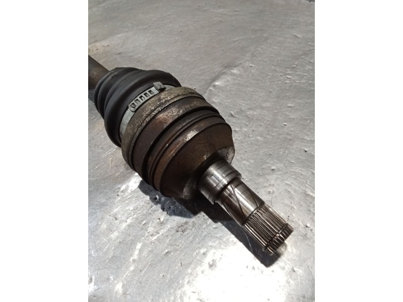 Recambio de transmision delantera izquierda para opel ascona c (j82) 2.0 i cat (f11, m11, f68, m68) referencia OEM IAM   86