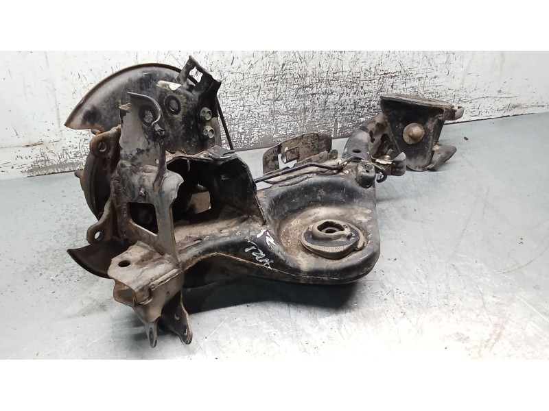 Recambio de mangueta trasera izquierda para renault koleos i (hy_) 2.0 dci (hy0k) referencia OEM IAM   08