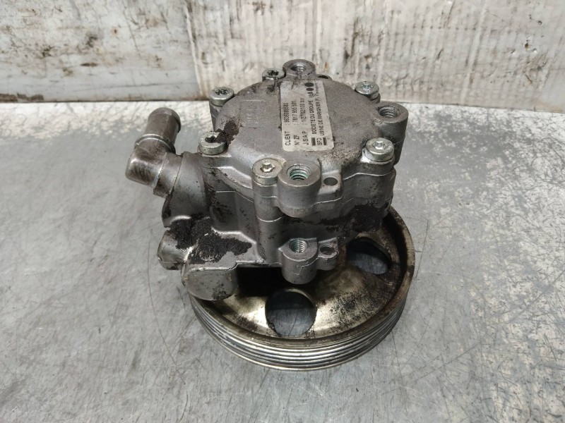 Recambio de bomba direccion para citroen c5 berlina 2.0 hpi exclusive referencia OEM IAM 9636086580 7617955501 