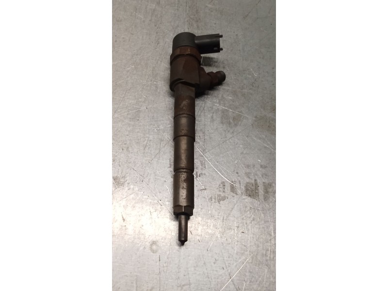 Recambio de inyector para saab 9-3 station wagon (e50) 1.9 tid referencia OEM IAM 0445110243  BOSCH