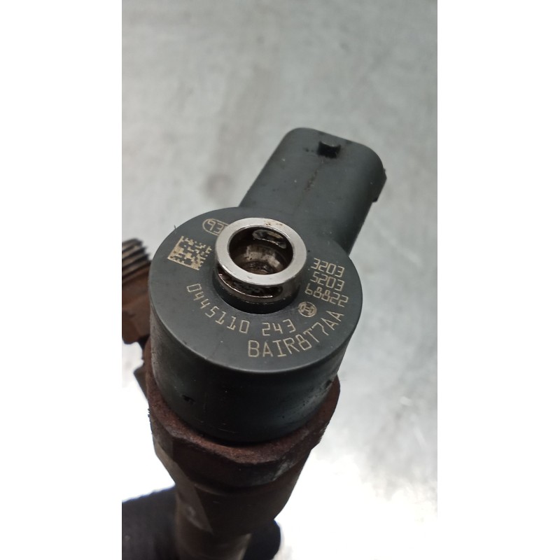 Recambio de inyector para saab 9-3 station wagon (e50) 1.9 tid referencia OEM IAM 0445110243  BOSCH