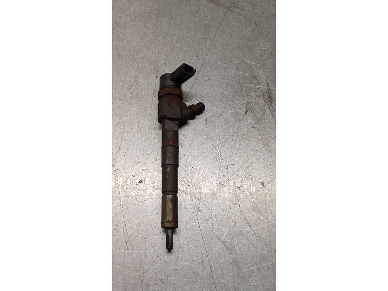 Recambio de inyector para saab 9-3 station wagon (e50) 1.9 tid referencia OEM IAM 0445110243  BOSCH
