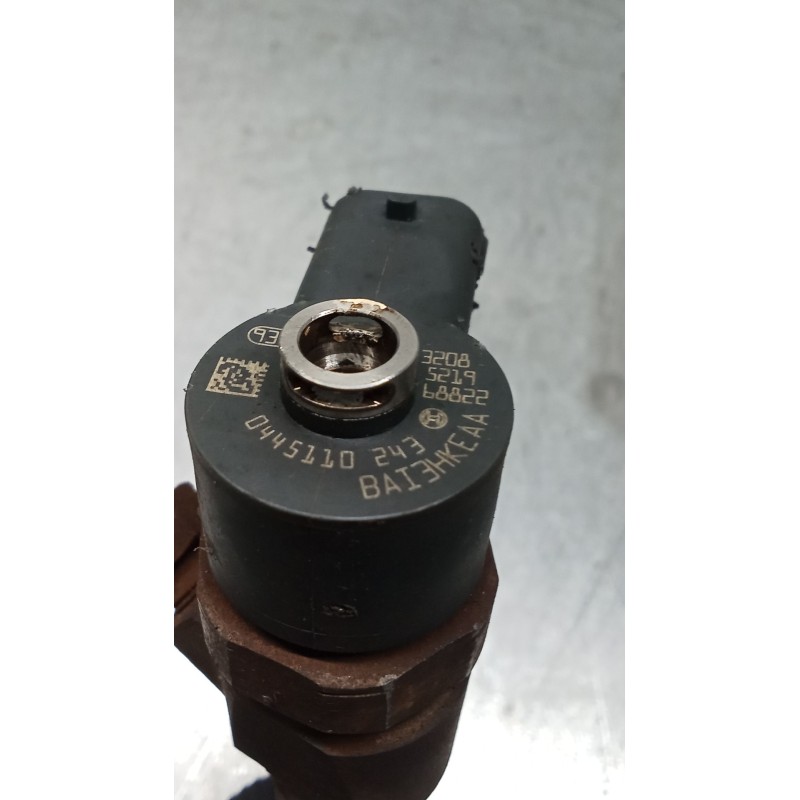 Recambio de inyector para saab 9-3 station wagon (e50) 1.9 tid referencia OEM IAM 0445110243  BOSCH