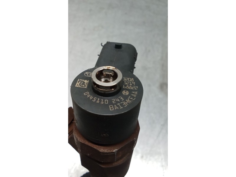 Recambio de inyector para saab 9-3 station wagon (e50) 1.9 tid referencia OEM IAM 0445110243  BOSCH