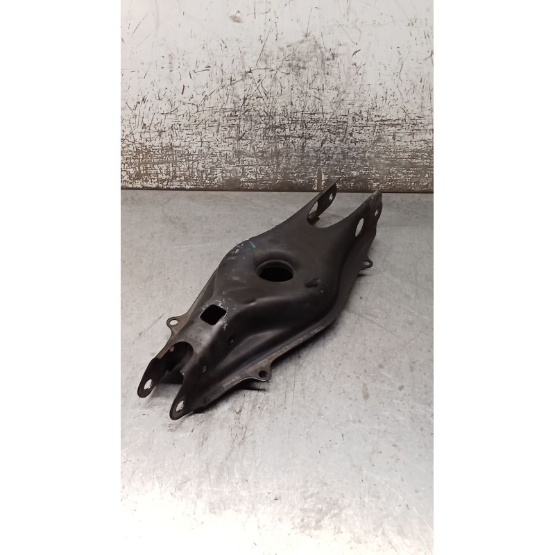 Recambio de brazo suspension inferior trasero izquierdo para mercedes-benz clase e (w212) e 220 cdi / bluetec (212.001, 212.002)